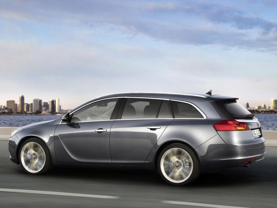  Opel Insignia Sports Tourer 2008 года  (фото 17 из 127)